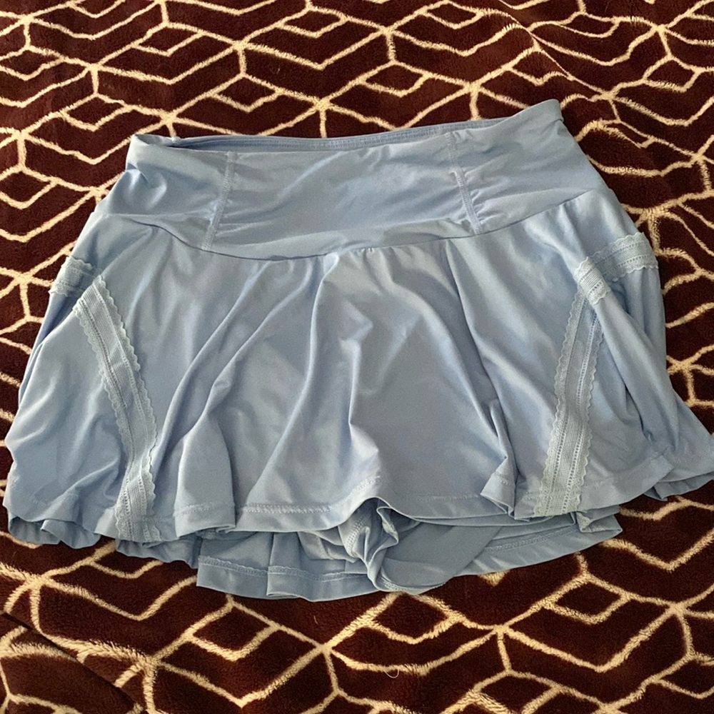 dainty skirt